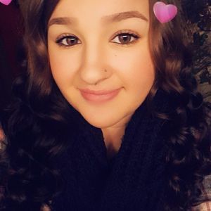 Meet your Posher, Ciara